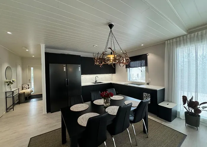 别墅 Blackhouse 罗瓦涅米